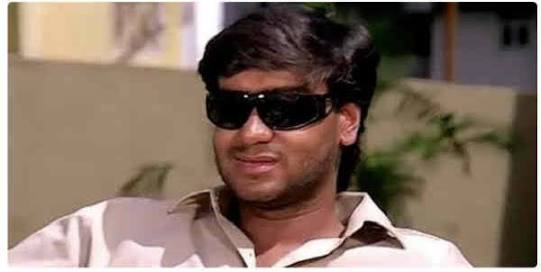 krutarth03_shah's tweet photo. #RILAGM #JioPlatforms #JioGlass
Reliance announces JIO Glass

Me during office meeting: https://t.co/6Teiz5bvqS
