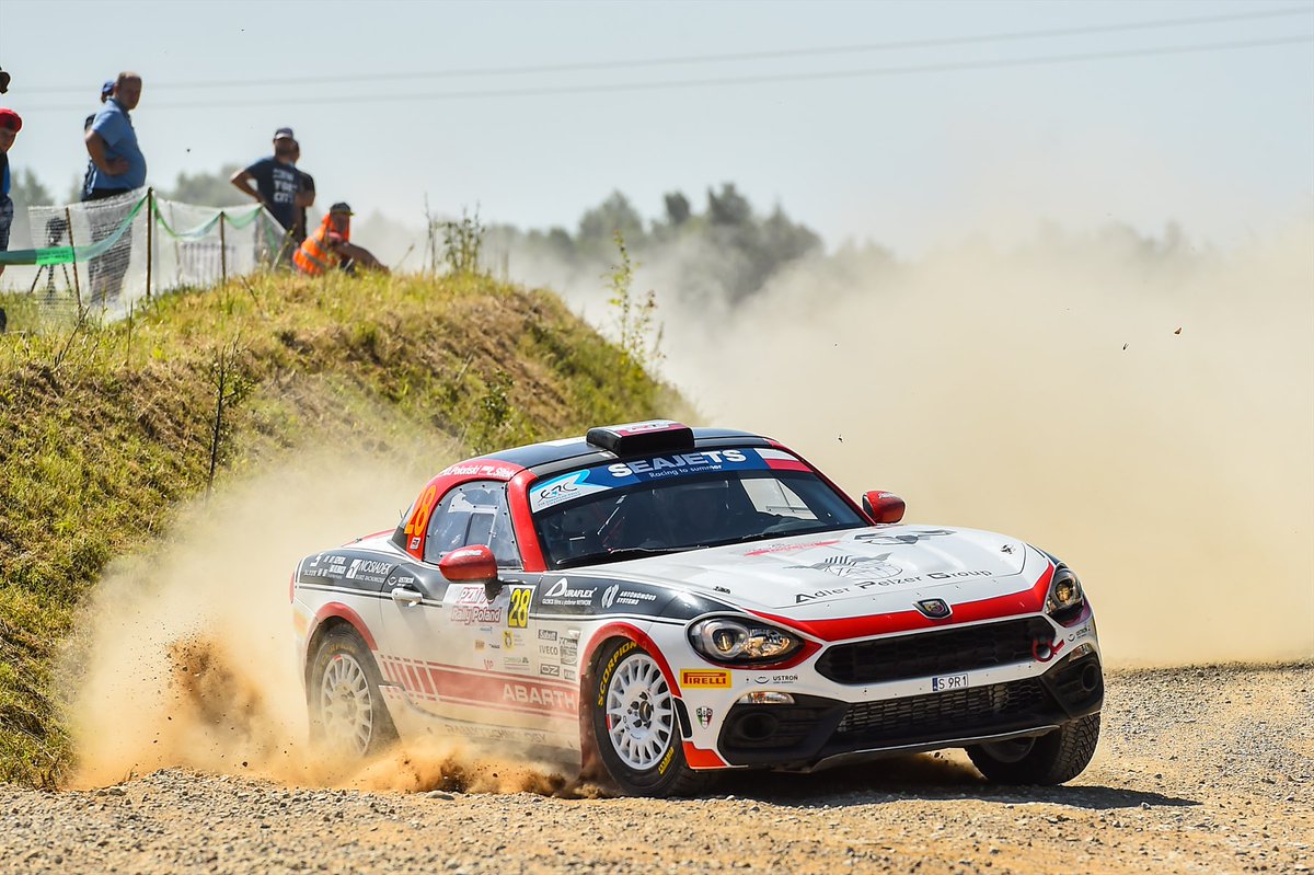 _ArriveAlive's tweet photo. Three Teams on the starting line for the 2020 Abarth Rally Cup https://t.co/2CqJTVgk25
#ArriveAlive #AbartRallyCup #ThreeTeams @TeamAbarth https://t.co/o6JT0rpAEy