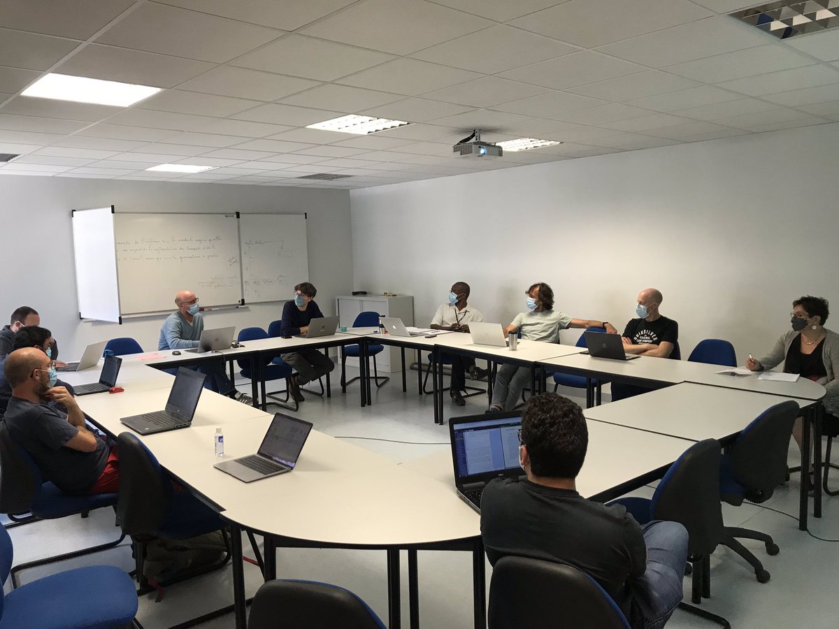 L’équipe du Master SID <a href="/univrouen/">Université de Rouen Normandie</a> prépare la rentrée.
Nouveaux responsables:
- M1: M. Berar
- M2 SD: <a href="/CaroPetitjean/">Caroline Petitjean</a>
- M2 GIME: S. Adam et <a href="/mathieublossier/">Mathieu Blossier</a> 

Les cours se tiendront en presentiel avec précautions d’usage 😷...pr le moment.

📆⚠️Dates de rentrée à venir bientôt !