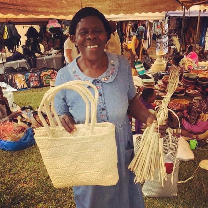 This is the talented Edith who makes the beautiful hand-woven bags and purses from palm leaf. She not only works hard for AfriBeads, but has a stall each week in a local craft market. This is currently closed but she continues working hard. #artisans #hardworking #africanstyle