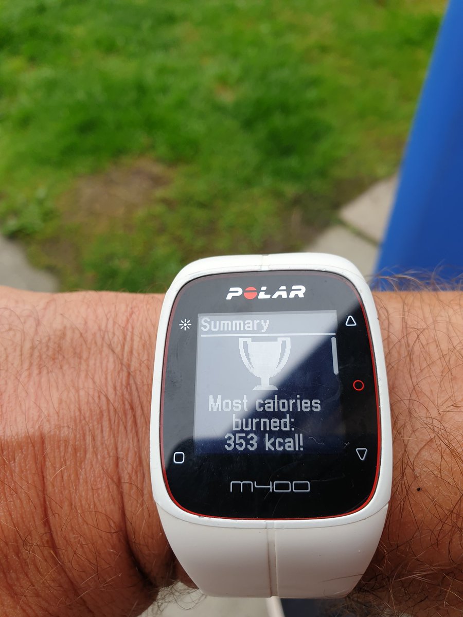 DRMSport's tweet photo. Didn't feel like THAT at all...but thought better to get done early(ish!)
Jump rope (2x500), leg circuit & some battle ropes DONE 💪
Most calories burnt? Definitely felt that way 🤮
Ready for the rest of the day now...
#mentalfitness 💚
#lockdownphys #coronahair https://t.co/44GufNwFJh
