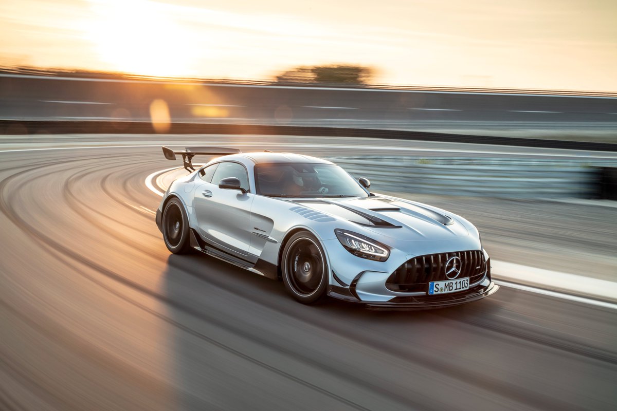 MercedesAMGF1's tweet photo. Born on the racetrack. Made in Affalterbach. 

😍😍😍 @MercedesAMG #BlackSeries https://t.co/44gNcpbgjE