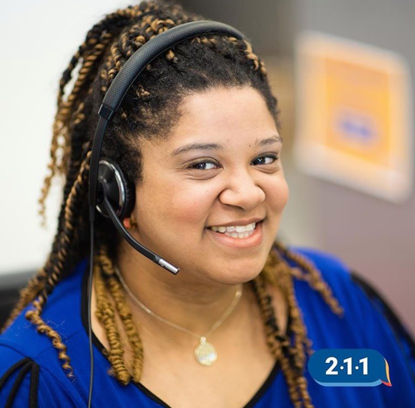 ChildrensForum's tweet photo. 2-1-1 is here to help. If you need assistance finding food, paying for housing bills, accessing childcare, coping with anxiety, or other essential services, #Dial211 or visit https://t.co/rMIzjnpHs7. The service is accessible 24/7, FREE and confidential. #HelpMeGrowFlorida https://t.co/FXZW7LGbVu