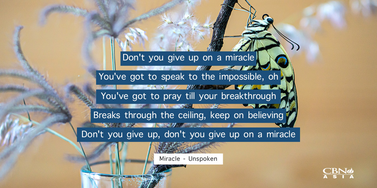 CBNAsia's tweet photo. Hold on tight! The Lord will show you His miracles. https://t.co/mjWNHtI1sc