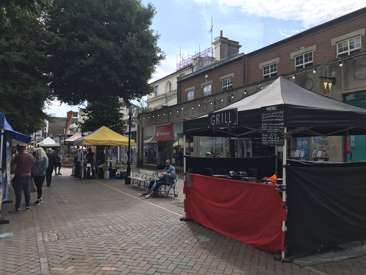 criollouk's tweet photo. We’re back. Eastbourne Borough Market till 3 pm. Here we go! https://t.co/ha84LZW1gS