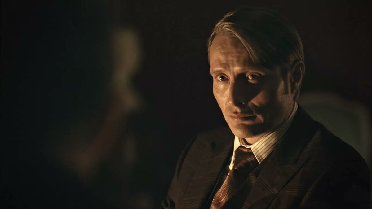 Hannibal Lecter as lamps; a thread 