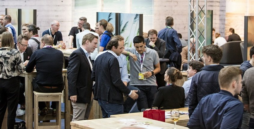 de_iipecosphere's tweet photo. ⚠️#saveTheDate #IipEcosphere #Matchmaking Event am 27.Oktober in der @messe_academy #Hannover für #Firmen, #Startups und #Partner ... ⚠️ echt, wenn es die Umstände erlauben #live #vorOrt ⚠️ 

Details und #callForChallenges auf 
https://t.co/WPYck7Fdwt https://t.co/gEwVqrE9e7