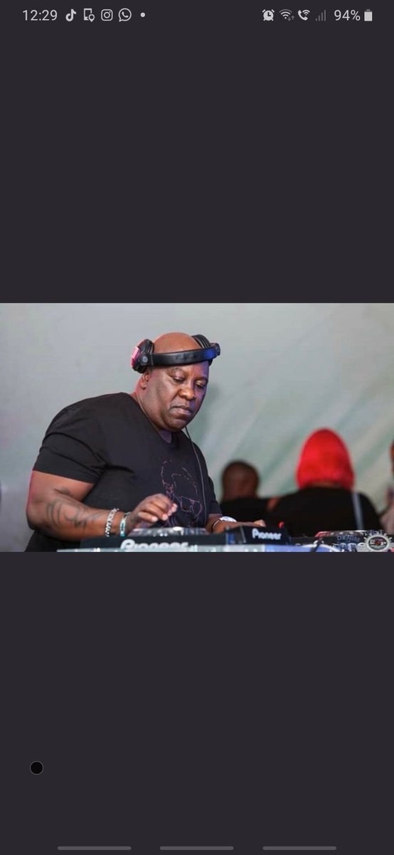 Nya218006368's tweet photo. There's definitely a groove session in heaven today💔 May Your soul rest in eternal peace grootman. Long Live Amapiano dance. #amapiano #RipPapers707 https://t.co/j4hxkrdK1B