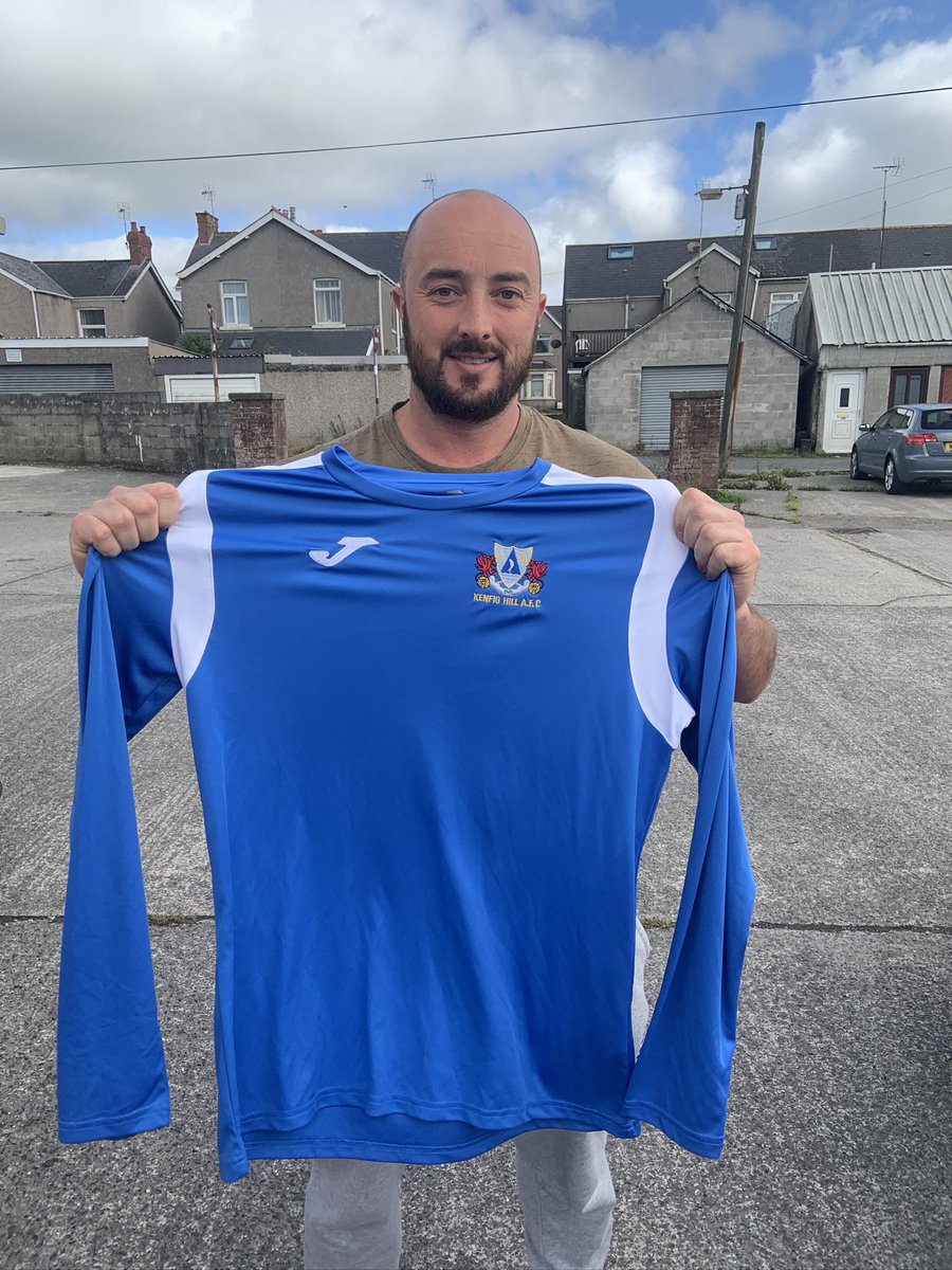 🚨Signing a Day 20 🚨 we welcome back for next season the ever reliable David MacCormick <a href="/Daimac272/">David McCormick</a>. Dave has been with the club for many years and will continue to be a big part going forward #community ⚽️🏉
