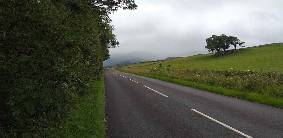 recycle_urself's tweet photo. In Scotland seeing lots of roads like this as I head towards #Stranaer
Currently in #NewAbbey
#RyanRidesAroundBritain
https://t.co/pvSGFz11u6 https://t.co/QxxnJSRmy9