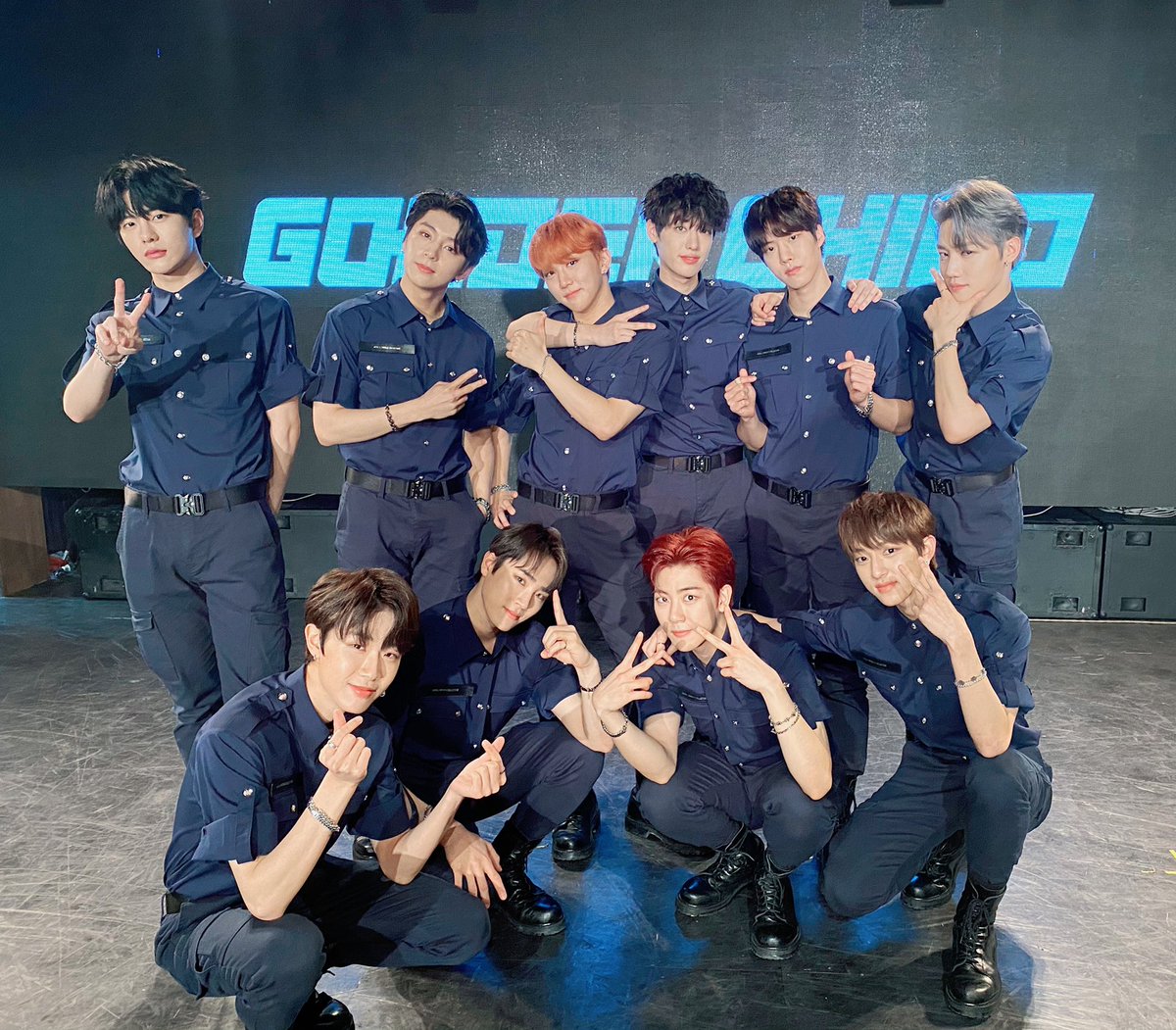 Ot10 photos from  @GoldenChild during  #Take_A_Leap era (from 23/6/20 - last promo day ㅠ ㅠ);. A thread ;  #GoldenChild  #골든차일드- a memory that i will treasure -