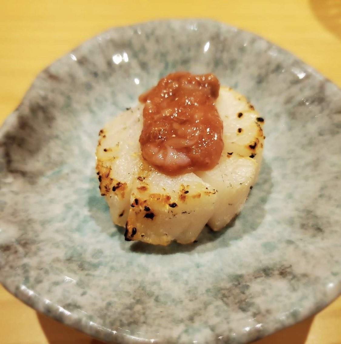 fx_consulharu's tweet photo. 今日お寿司食べてきた🍣
しっかり隣どなりに透明貼りしてあり
コロナ対策出来てて安心して
いただけたね😊👏

御馳走です！押忍‼️‼️ https://t.co/61Q3a9ytiT