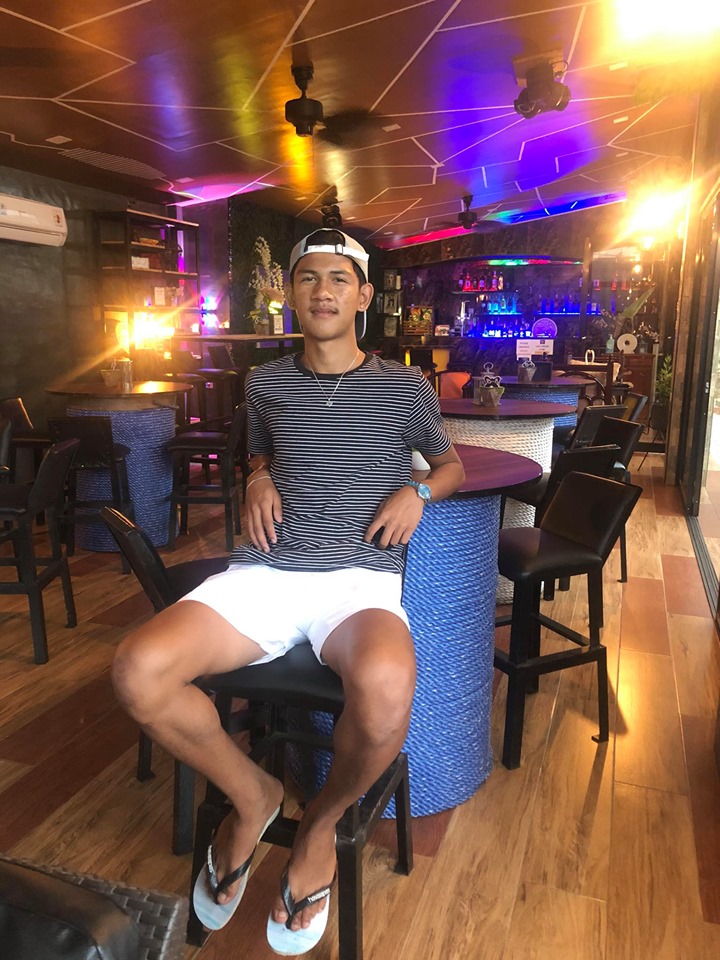 aleriajericho's tweet photo. ka laag ka boy?😆🙊 https://t.co/UraeD4fs1b