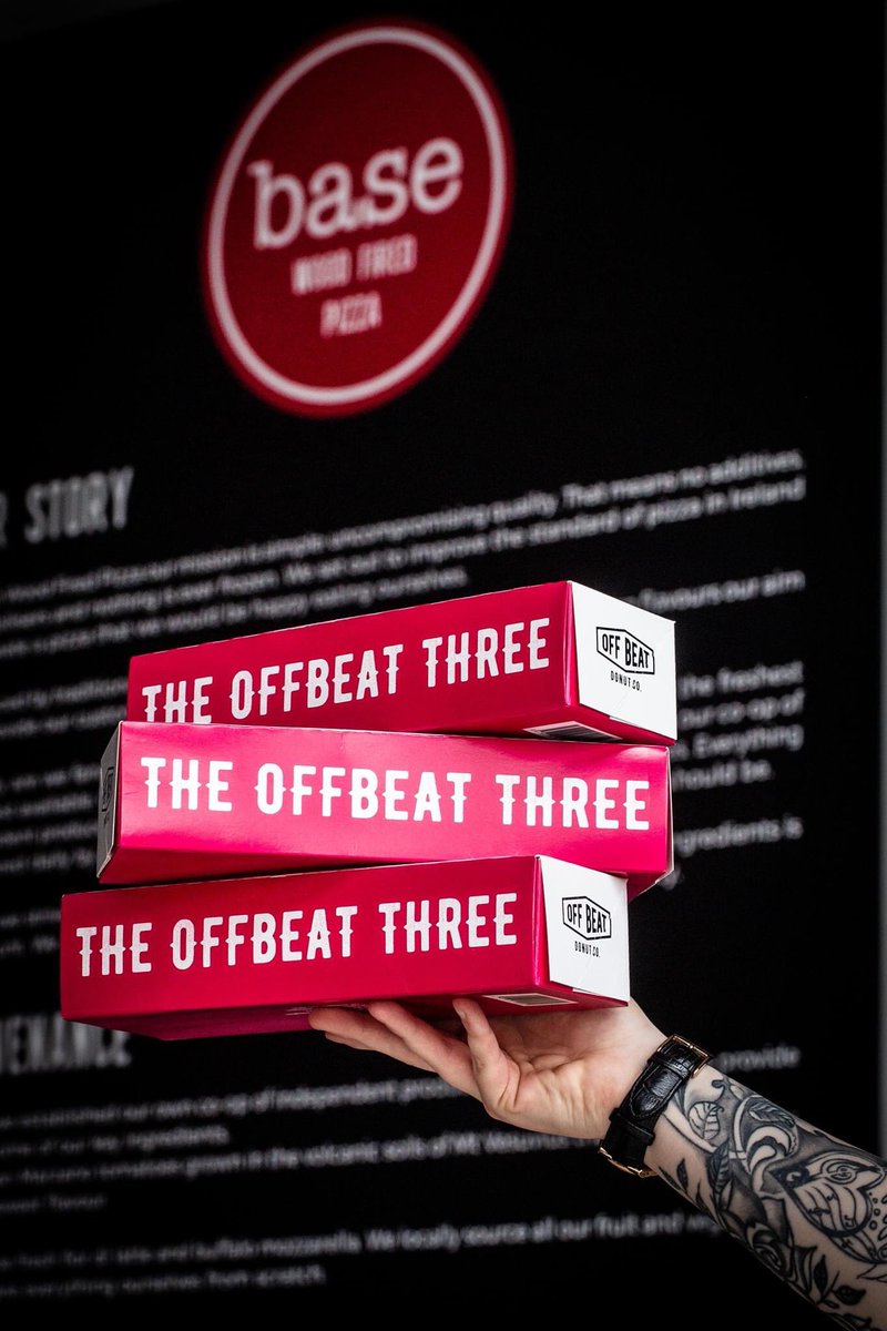 basewfp's tweet photo. Mid week made better with @basewfp and @OffbeatDonuts 🍕🍩 

Order online or over the phone.

#basewfp #woodfiredpizza #offbeatdonuts #midweektreats https://t.co/BzN8FsA3Cg