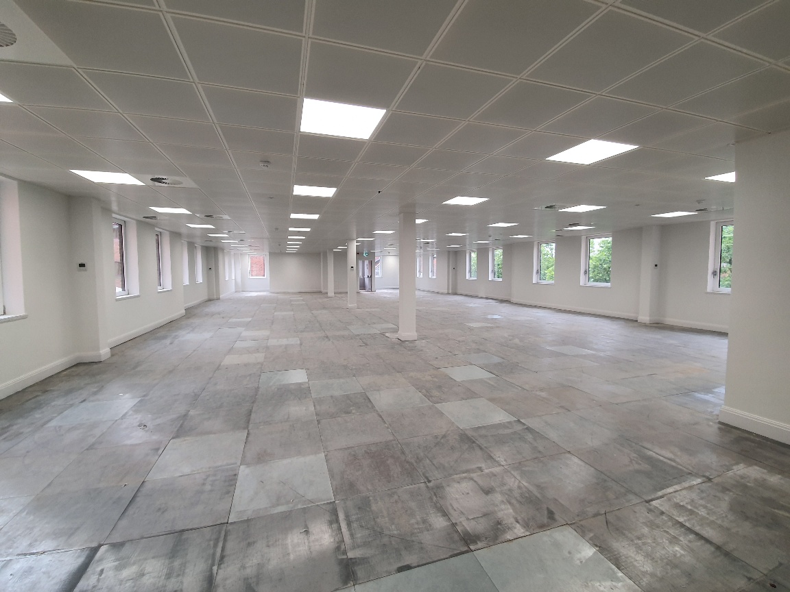 One Embankment in #LEEDS  looking FAB-U-LOUS!

Despite all the current pandemic issues, our project management team and subcontractors have focused amazingly to help get this project handed over to the client.👏🏻👏🏻 🙌

#yorkshire #officedevelopment  <a href="/JLL/">JLL</a>  <a href="/RPPNews/">RPP</a>  <a href="/THPArchitects/">HarrisPartnership</a>