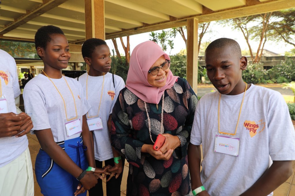 16% of the global population are youth. <a href="/UNHABITAT/">UN-Habitat</a> passionately believes in empowering young people through transferrable skills that allow them to thrive &amp; adapt to a rapidly changing world.

Check out <a href="/unhabitatyouth/">UN-Habitat Youth</a>: unhabitatyouth.org

 🌠Happy #WorldYouthSkillsDay!