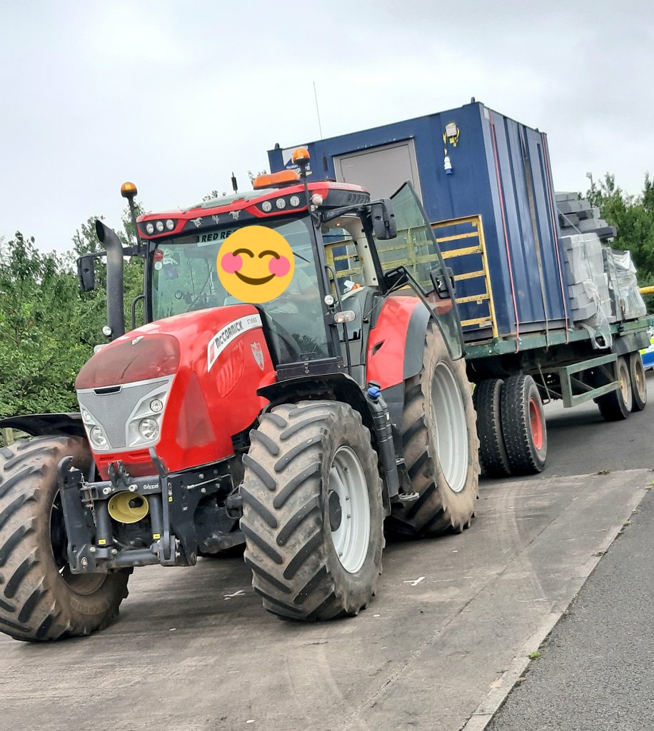 OPUShropshire's tweet photo. Stop checks have been happening all morning on A5, Shrewsbury. A number of drivers found committing offences, from tachograph offences through to being nearly 25% over your permitted weight. 3811 @MerciaFCIU https://t.co/3hZ0VNvFRx