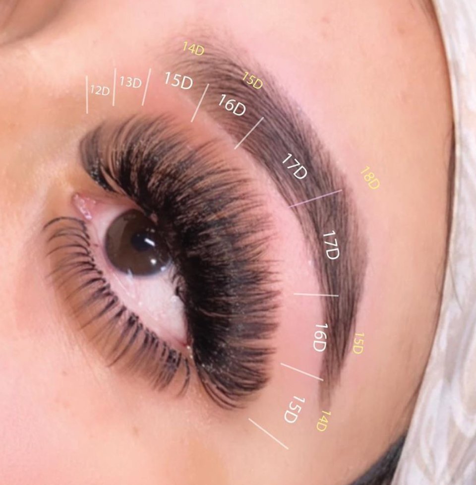 ‼️LASH MAP‼️by @lashupbymicah 🔍located in Maryland 🔎 'SIGNATURE SET + BOTTOMS A little open eye action. If you know me, you know I love an Open Eye look simply because it looks great on pretty much everyone’s eye shape' ♡ ♡ ♡ ♡ #lashmap #eyelashexensions #lashclubdmv