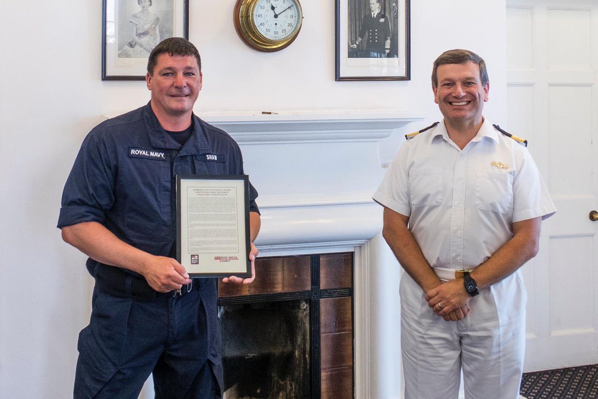 BZ CPO Shaw! He was awarded an @RNRMC Herbert Lott by CBF, Cdre Henry. Last year @HMSDasher experienced an emergency onboard and his quick reactions and calm direction helped ensure the safety of the team and the ship. 
#SmallShipsBigImpact 
@MODGibraltar