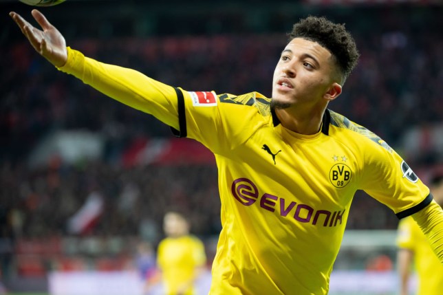 In the last two weeks, Sancho has agreed in principle a five year contract with United, which will initially be around £140,000 a week but increasing to around £200,000 a week over time.Source - [ @garbosj on  @TransferPodcast] via  @utdreport Tier - /My rating - /