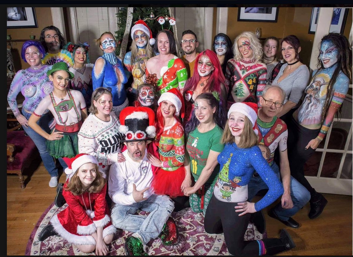 yesweekly's tweet photo. Reidsville Chosen as World Bodypainting Festival Hotspot
@Reidschamber @world_bodypaint #foxymoxy
https://t.co/1h8MbBonE4 https://t.co/219N3PMOob