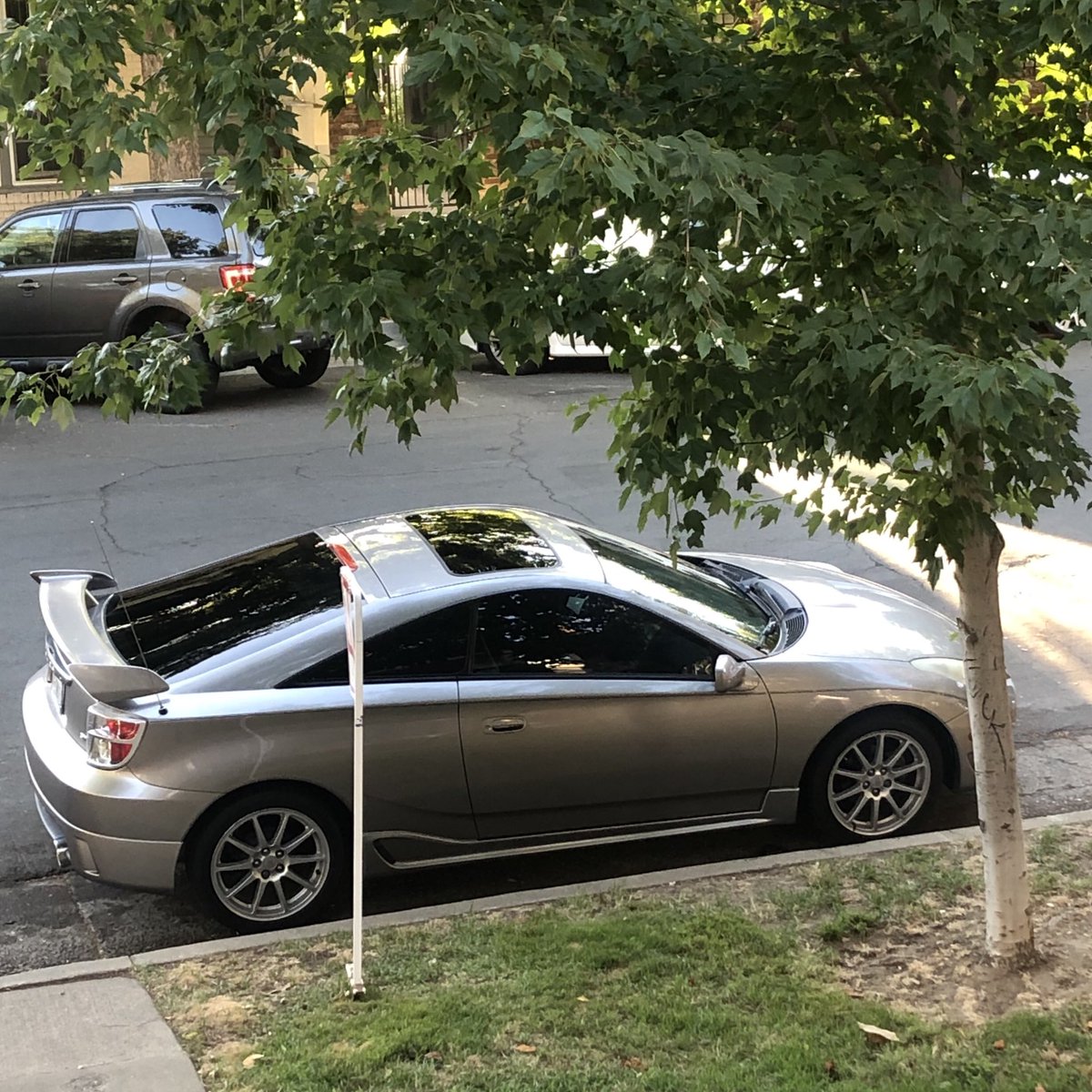 beutymhill's tweet photo. Embraced my inner gnome by replacing the headlamps, & installing a new sunroof after the old one decided it didnβt want to close anymore.
16yr old Stallion looking fresh with that new hair πββοΈ
#authorlife #cars #radgirlscan https://t.co/jpRl8NN05E