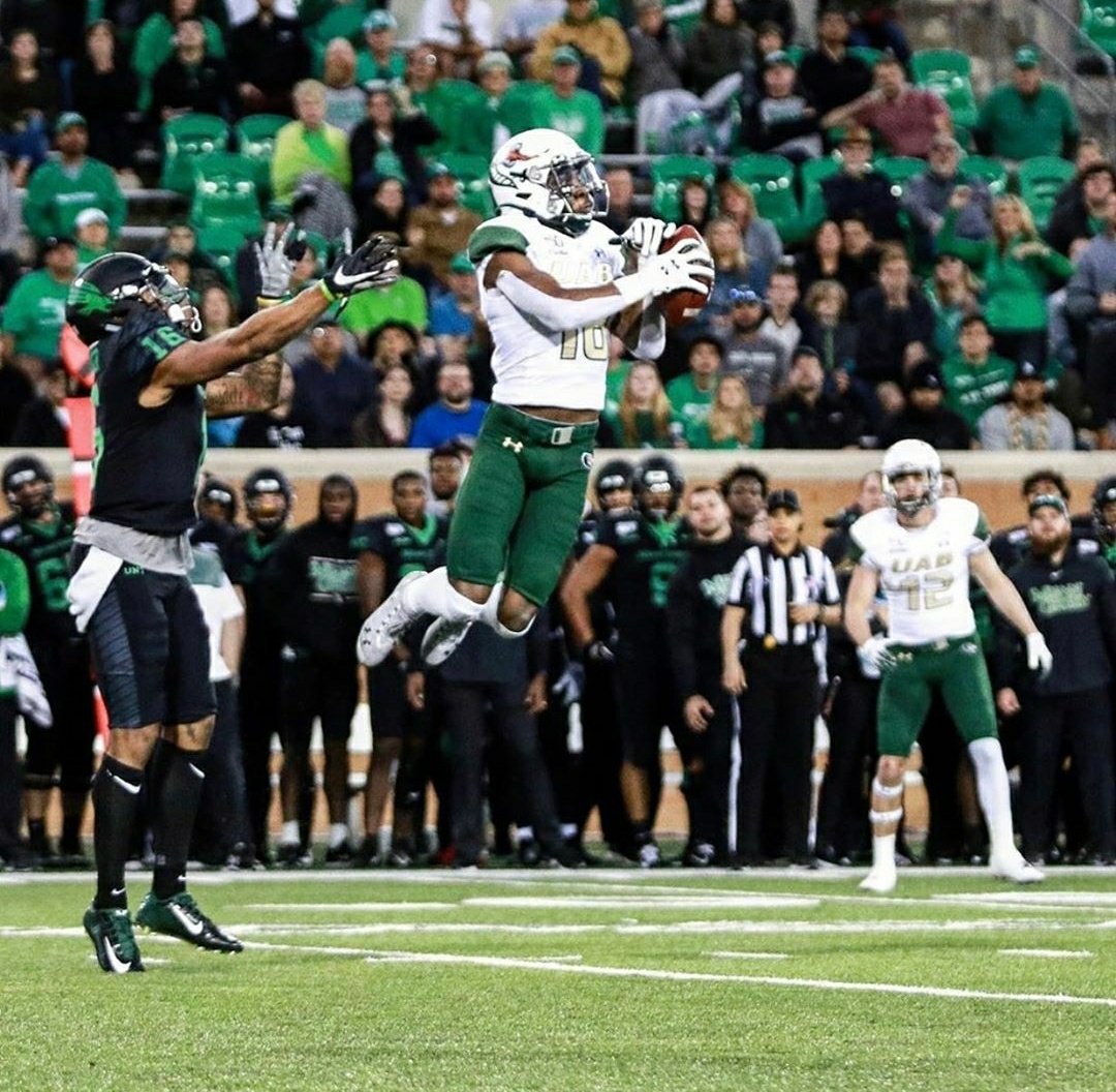 DeAndreGColeman's tweet photo. Blessed to receive an offer from the University of Alabama at Birmingham @ChadSimmons_ @RivalsJohnson @GasCrew7v7 @Coach_Smith10 @clintbrew247 @bartonsimmons @CoachECarroll @CoachZWilliams @hytfootball https://t.co/jckhvbE4DQ