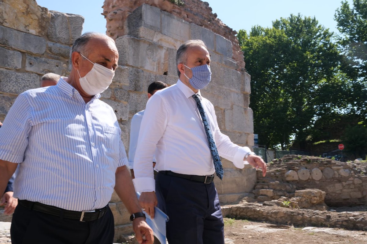 Alinur Aktaş