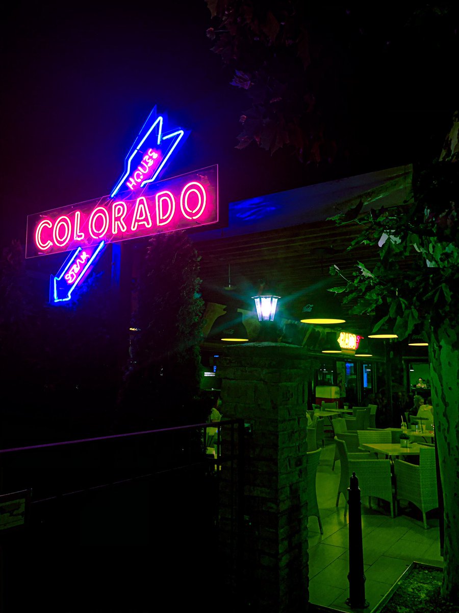 lit08's tweet photo. My favourite colour is neon anything
-
-
-
#80saesthetic #neon #neonaesthetic #neonnoir #nightphotography #neonlovers #cyberpunk #cyberpunkart #night_owlz #nightshooters #retrofuture #retrodiner #retrowave #newretro #synthwave #outrun #vaporwave #streetmobs #visualslayers https://t.co/QZIs0rCkDf