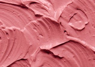 Fun fact: while our Glisten &amp; Glow face mask appears white in its dry form, it turns PINK when it’s activated 💕 heyglisten.com/skincare ✨