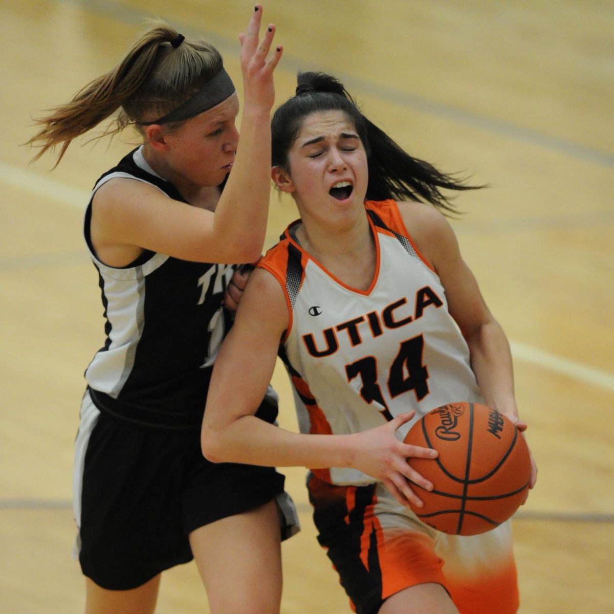 CoachJOcampo's tweet photo. (@TCH_GBB) starting lineup for Indy. A very talented group that you don’t want to miss out on! @USJN #USJNPremier 

‘22 Kendal Zeiter - Troy HS
‘22 Lina Rea - Utica HS
‘22 Anna Herberholz - Marian HS
‘22 Ashley Loon - Berkley HS
‘22 Charlotte Sobotka - Troy HS https://t.co/krmgWvJ76J