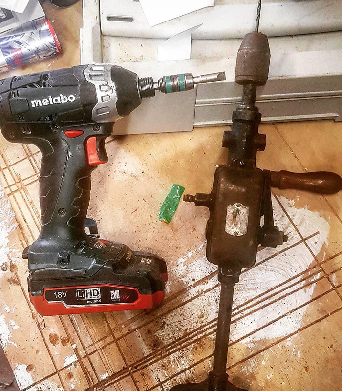 MetaboUK's tweet image. Can&apos;t beat a cordless drill driver set 😂 

Thanks to Simon for sharing this #Metabo #Flashback picture ✅

#metabouk #powertools #oldschool