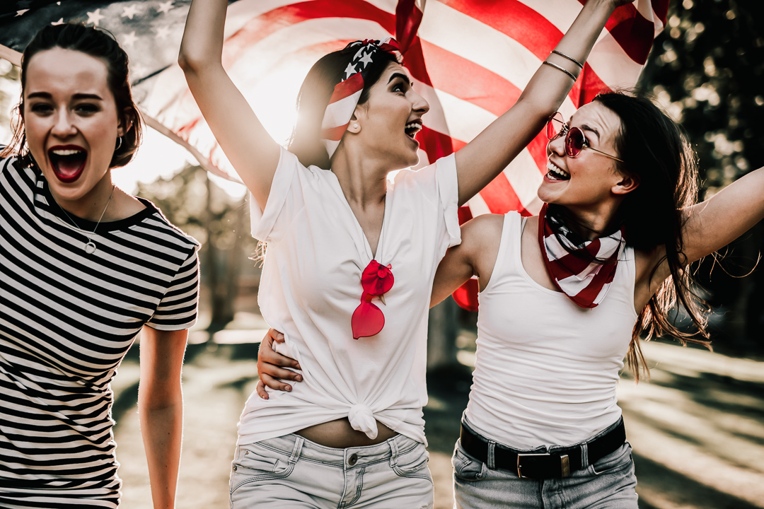Whether you are celebrating alone, with immediate family or socially distanced, we hope your #independenceday is a great one! 

To keep your summer energized and limitless, the entire Apollo® store is 20% off with the code JULY4 at checkout! Offer ends Sunday 11:59pm MST.