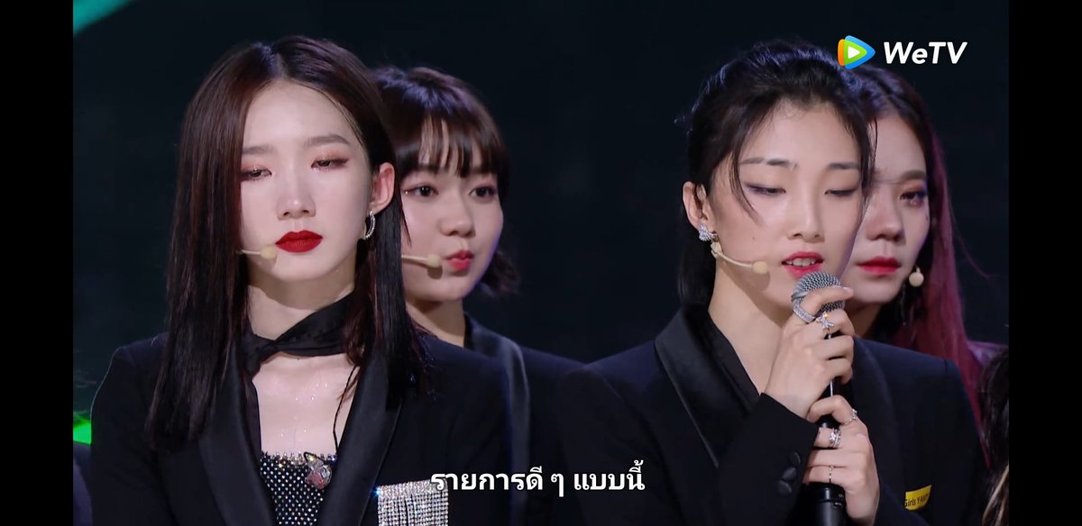 Namtan_bF's tweet photo. เมื่อมีคนถาม #RocketGirls101 ว่าทำไมต้องมามีสเตจแบบนี้ทั้งๆที่เหลือเวลอีก 5 วัน 
yamy : ก็อยากถามค่ะว่า ทำไมรายการ #WeAreBlazing เพิ่งมามีตอนนี้😂
#WeAreBlazingEp6 https://t.co/g1vN7tgvsc