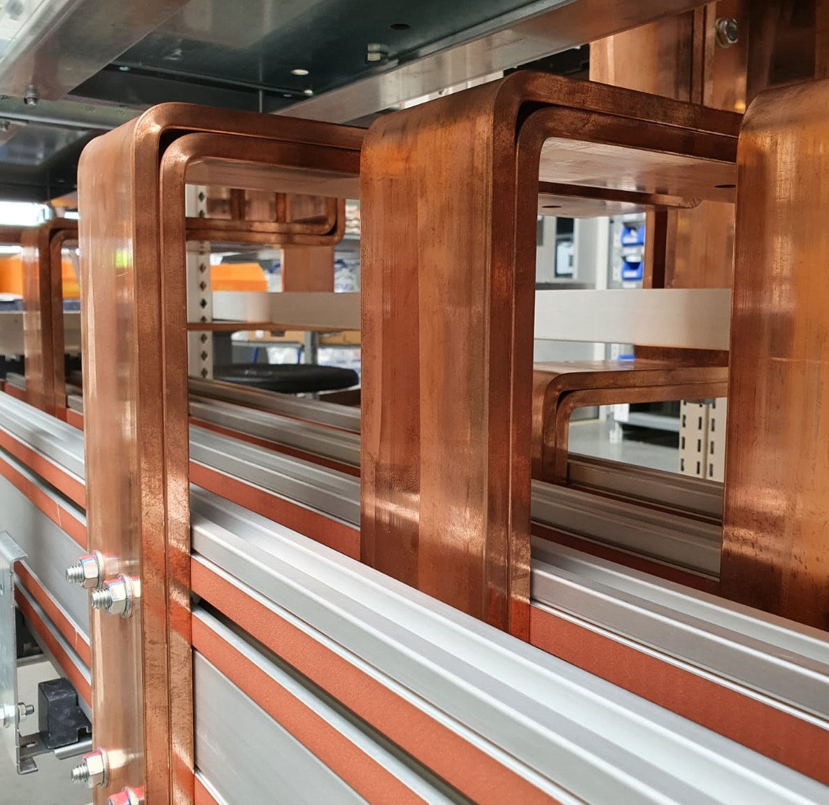 Project uitgelicht: realisatie van een hoofdverdeler in opdracht van @aalbers_instal met bestemming het hotel nabij <a href="/WildlandsNL/">WILDLANDSEmmen</a>. Lees ons verhaal over de uitdagingen die daarbij kwamen kijken. bit.ly/2ZxJBYp 

#AchievingPerfection