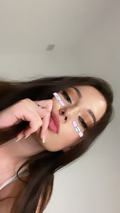 Pensando si usar la el Onlyfans free tambi&eacute;n 🧐 RT para decirme que S&Iacute;🤪😜✌🏻😳 https://t.co/2M1x2ubH9e