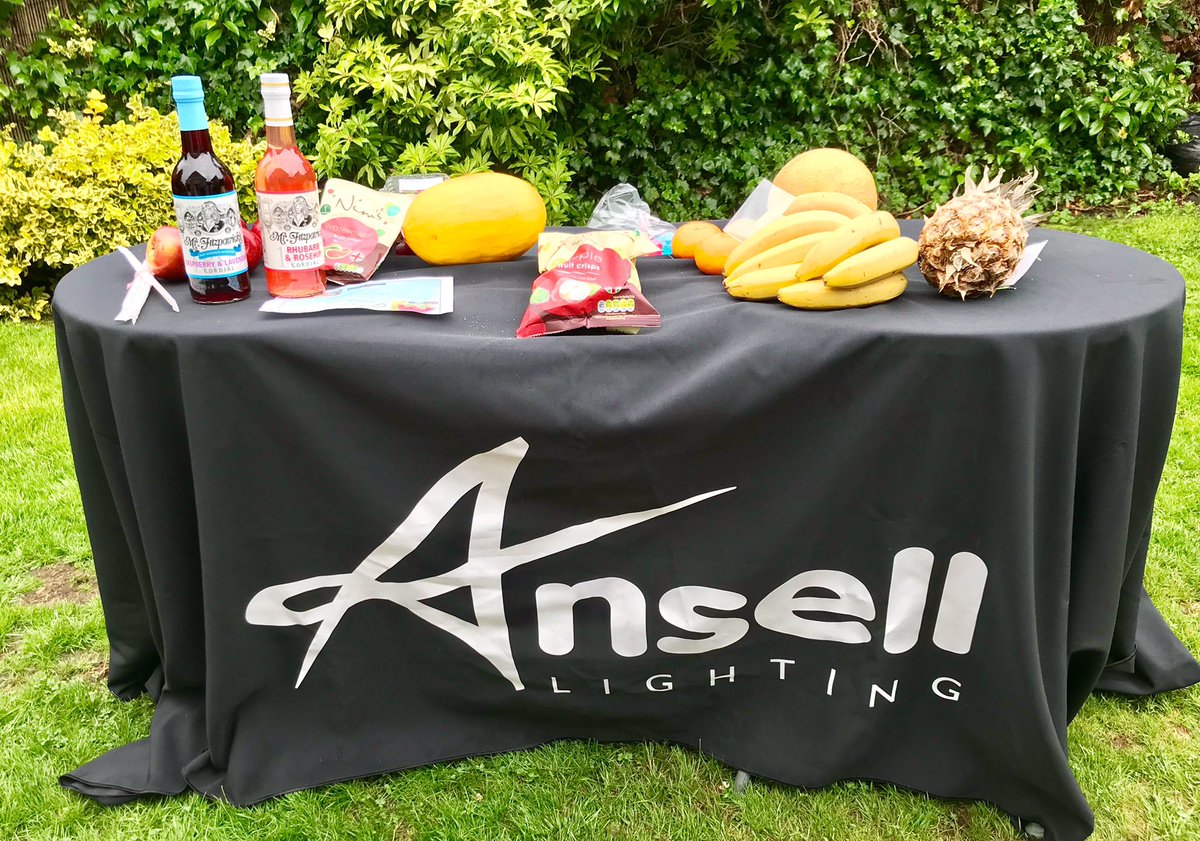 gally1137's tweet photo. Summer Vibes - Squeeze the day ☀
Goodie Healthy Hamper number 4, (as in as many months) to every Ansell employee - absolutely awesome to work for a company who value their staff ❤️
#OneTeam #TeamAnsell #AwesomeAnsell https://t.co/H8qLRCwsG5