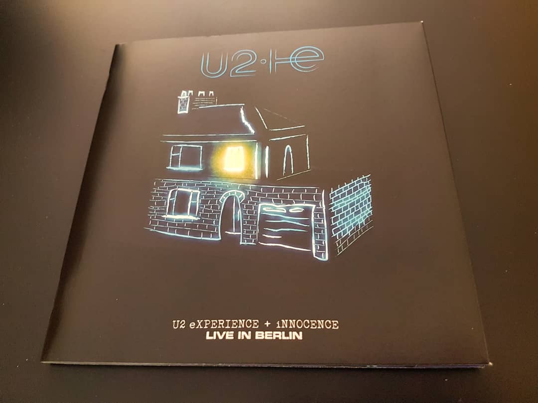 daniDpVox's tweet photo. Today the surprise of the Dvd 'U2 eXPERIENCE + iNNOCENCE - LIVE IN BERLIN' in the mailbox, one of My Concerts to be reviewed and relived! Exciting and indelible memories💚☘Thanks @U2 & https://t.co/0oyPY6H8k4!
#U2 #U2NewsIT #U2eiTour #U2liveinBerlin #U2Berlin #u2release #u2dvd https://t.co/0TXjci1Rgy