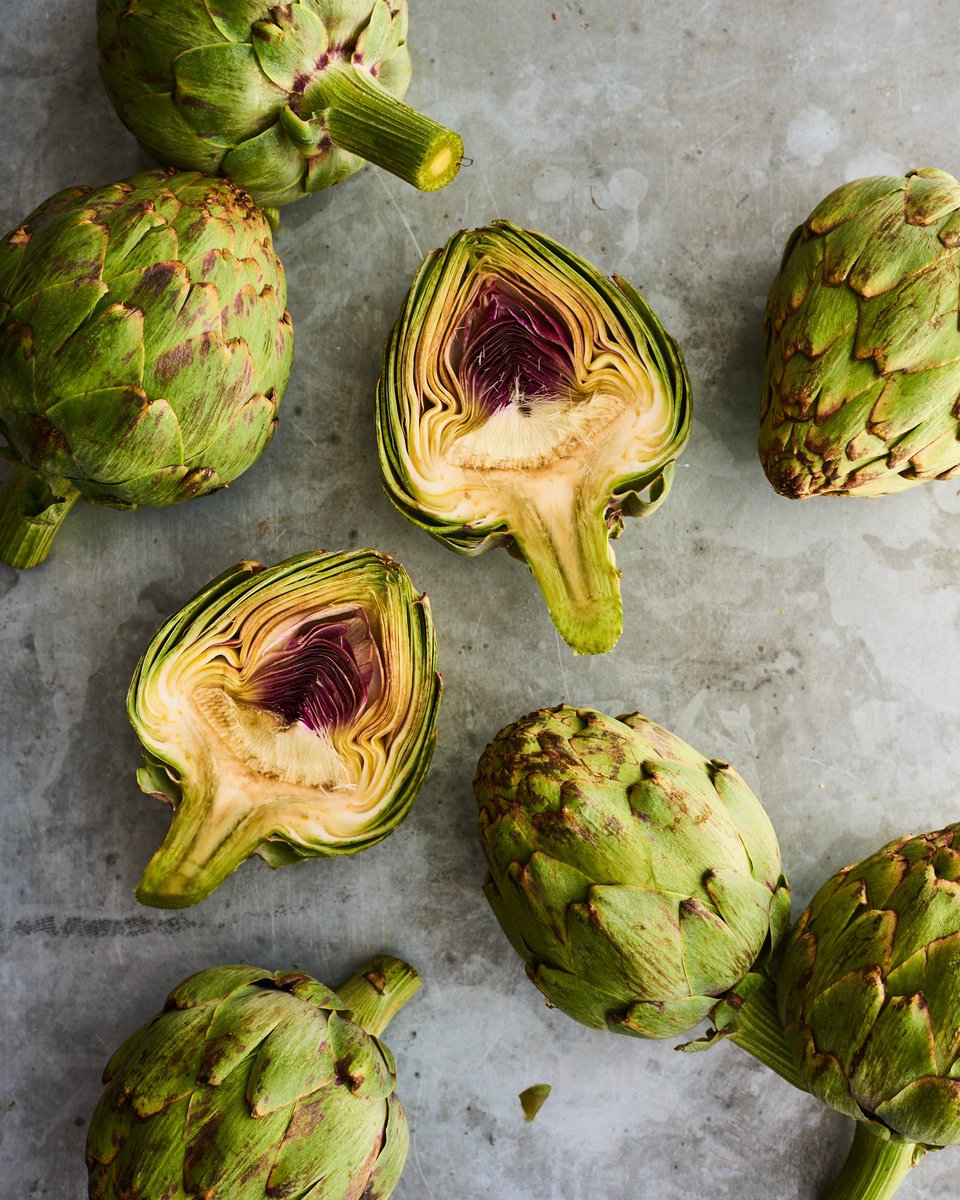 Artichokes Artichokes contain the flavonoid silymarin, an antioxidant that can protect the liver and help clear blemish-prone skin