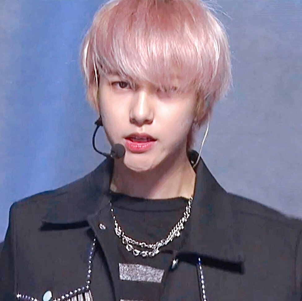 คริส23ㅈ(off) tweet media