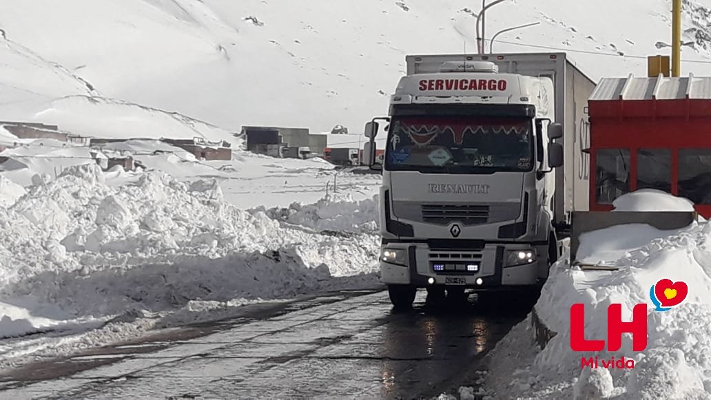 #CómoEstáElPaso #CristoRedentor #LasHeras 🚛 HABILITADO de 9 a 21 hs para transporte de carga con portación de cadena.