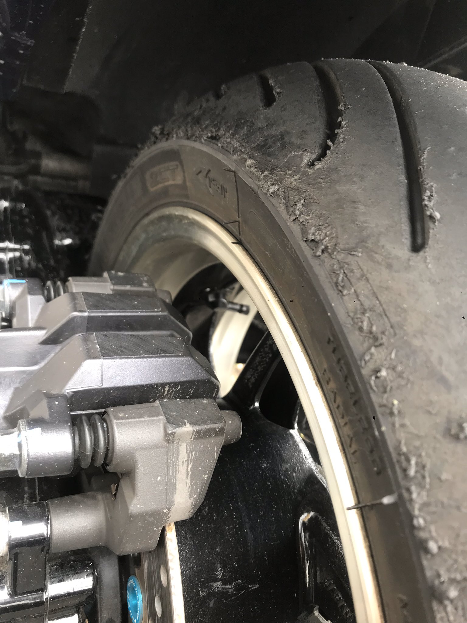 grifftire Twitter પર ヤマハ Tmax500 2型 タイヤ交換 ミシュラン パイロットパワー3 Sc 車両の用途は通勤 ツーリング サーキットとオールマイティーに使われてます 各メーカーのタイヤを試しこれに落ち着いてます 現状最強かもしれません Power3 grifftire Twitter પર ヤマハ Tmax500 2型 タイヤ交換 ミシュラン パイロットパワー3 Sc 車両の用途は通勤 ツーリング サーキットとオールマイティーに使われてます 各メーカーのタイヤを試しこれに落ち着いてます 現状最強かもしれません Power3