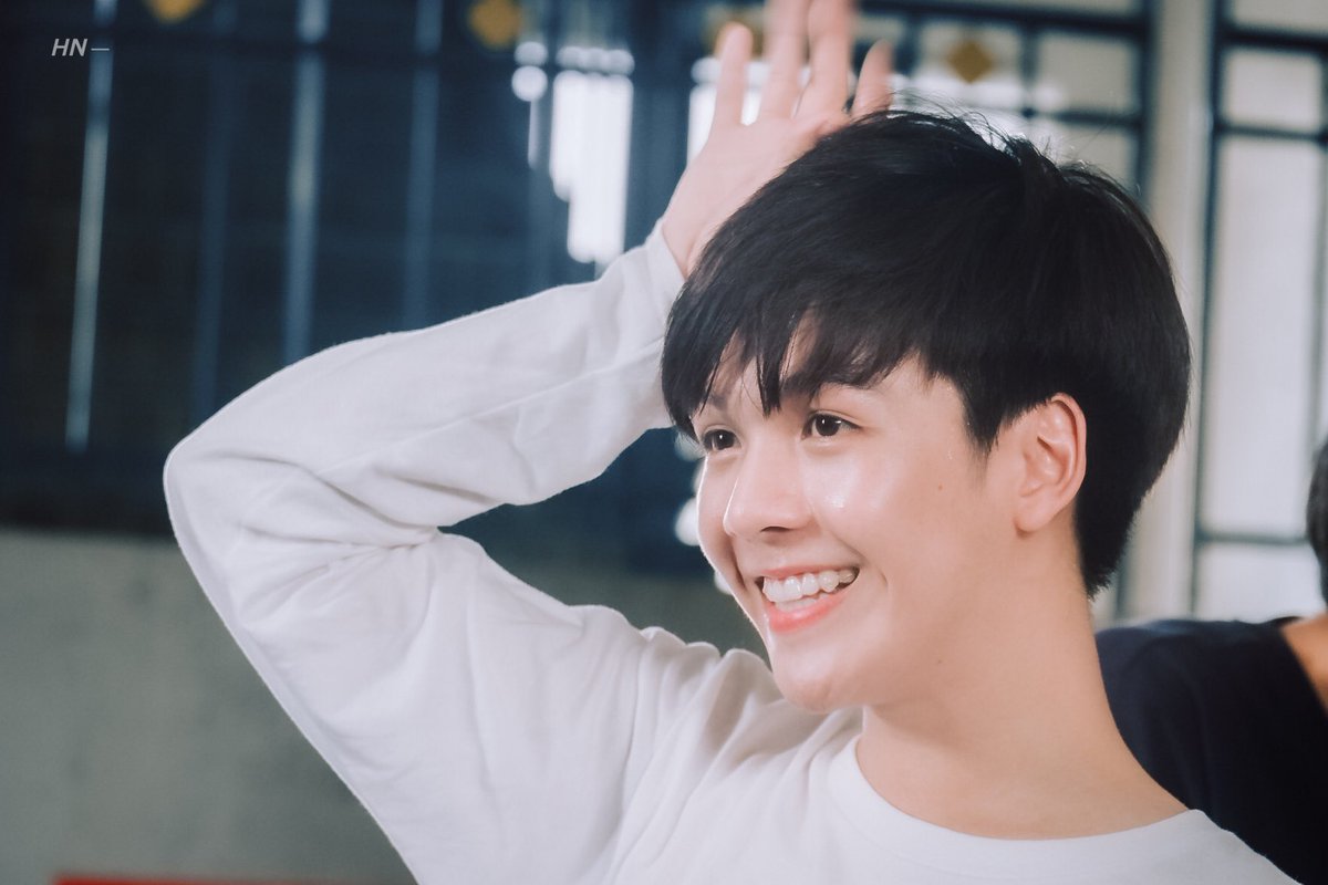 hnsnapp's tweet photo. Love you 1 million ✨💛 ขอให้เป็นที่รักของทุกคนมากกว่านี้ยิ่งขึ้นไปอีกกกกก :) 

#WellDone1MxCooheartIG https://t.co/yY3wCytA66