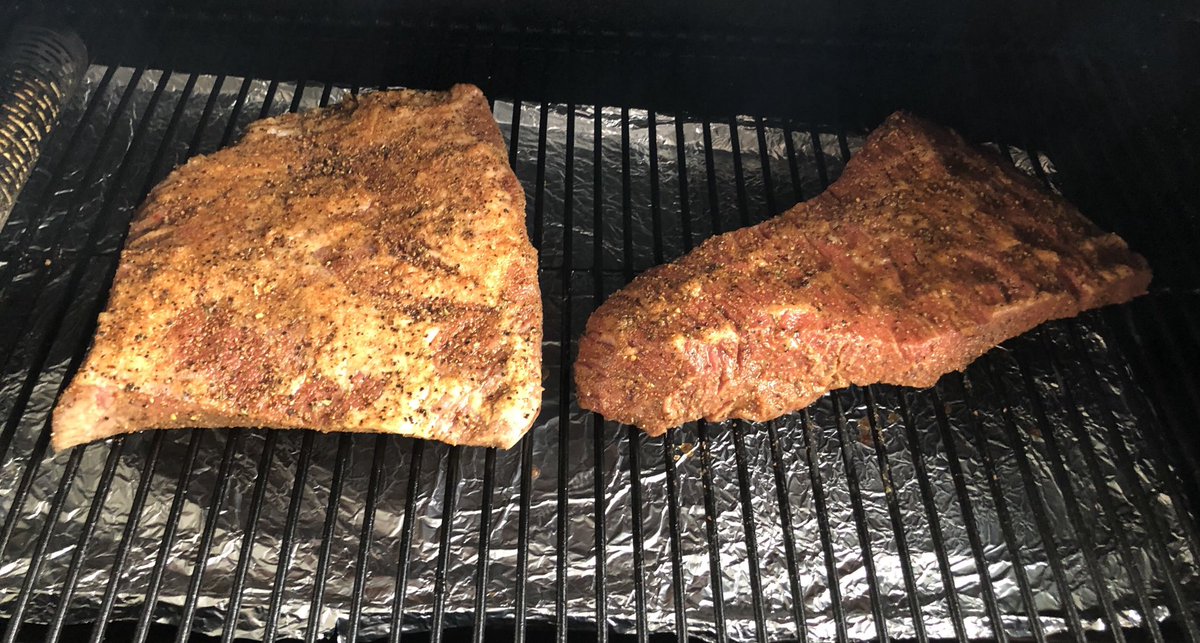 PatrickHTHD's tweet image. Great day for brisket! @TraegerGrills