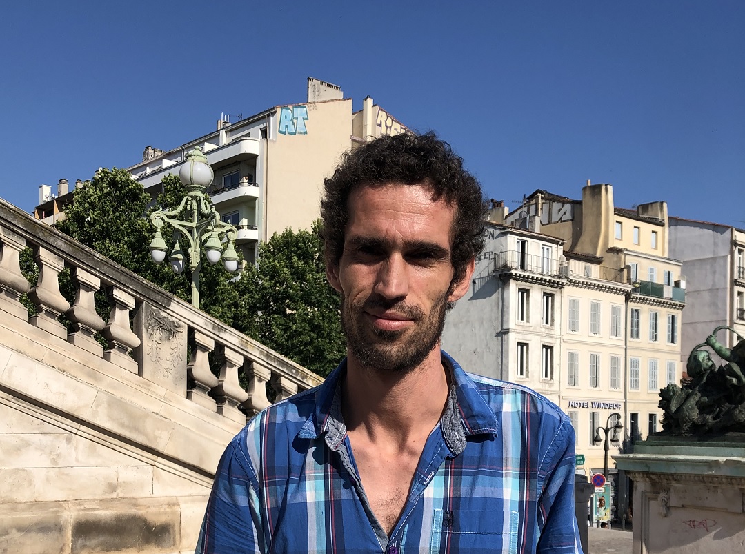 Destimed's tweet photo. #Immeublesenpéril. Le tribunal administratif rejette la requête du collectif du 5-novembre contre la Ville de #Marseille se déclarant incompétent pour y remédier -[Entretien] 🎤avec Maël Camdernin du @Collectif5Nov ↘️https://t.co/VEQ1F8yqyG
#Noaillesencolère #habitatindigne https://t.co/SGeZUlJ4hu