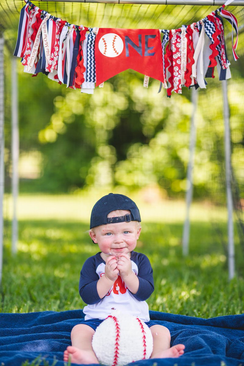 itsLAURaNN's tweet photo. And just like that we have a one year old!😭💙⚾️ https://t.co/125U0LMFys