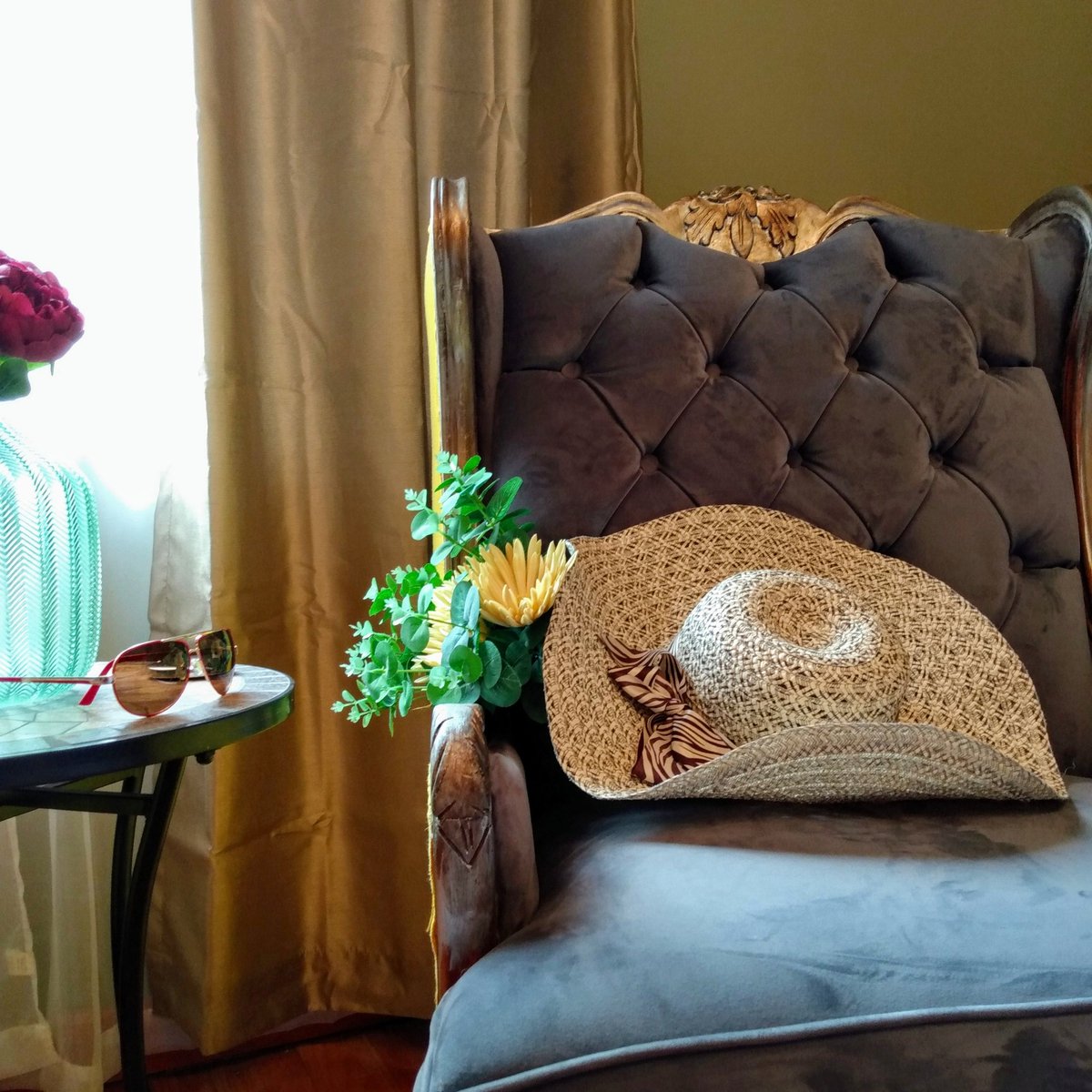 CoyotaHouse's tweet photo. "No se recuerdan los días, se recuerdan los momentos”
Cesare Pavese
#CoyotaHouse #charmingmoment #coyoacan #hotelconencanto #travelmexico #PROMO #boutiqueaccomodation #boutiquehotel #shortstay #shortterms #coyoacanhotels
#NuevaRealidad #ViajaConOrgullo #CDMXrespira #CDMX #love https://t.co/db0eF1FJgO