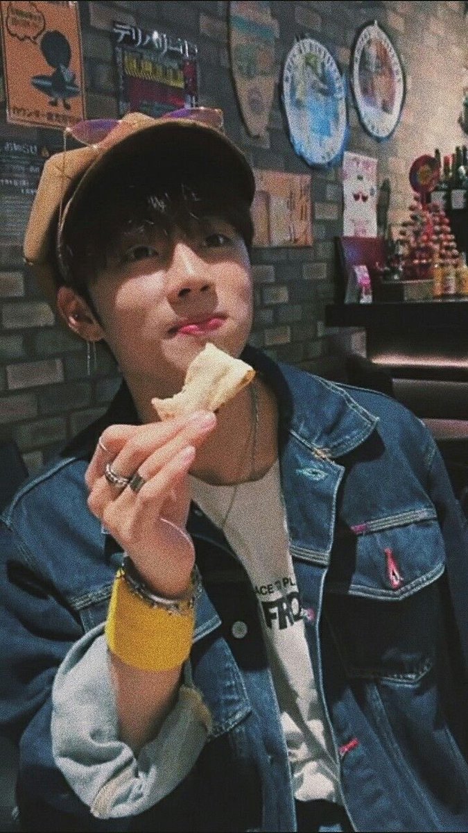 brunch dates with sunwoo;“baby look at me” you said while holding your camera. “stoppp I’m eating ><“ sunwoo whines & avoids the camera cutely  you love how he’s so shy when you try to take photos of and brag about him on your insta