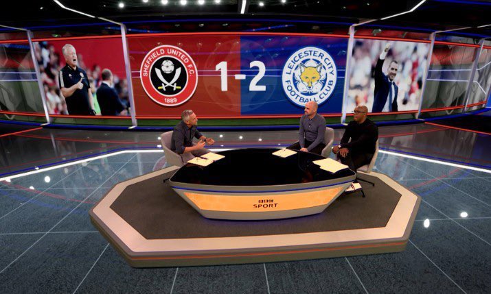 TransferChecker's tweet photo. I’ve seen so many people sharing these photos today, saying they had no idea it was all green screen.

So like... how the fuck did you think they made holograms of the players, managers, team sheets etc appear in the middle of the floor? Magic? 😂 https://t.co/EQV5bu4t8H