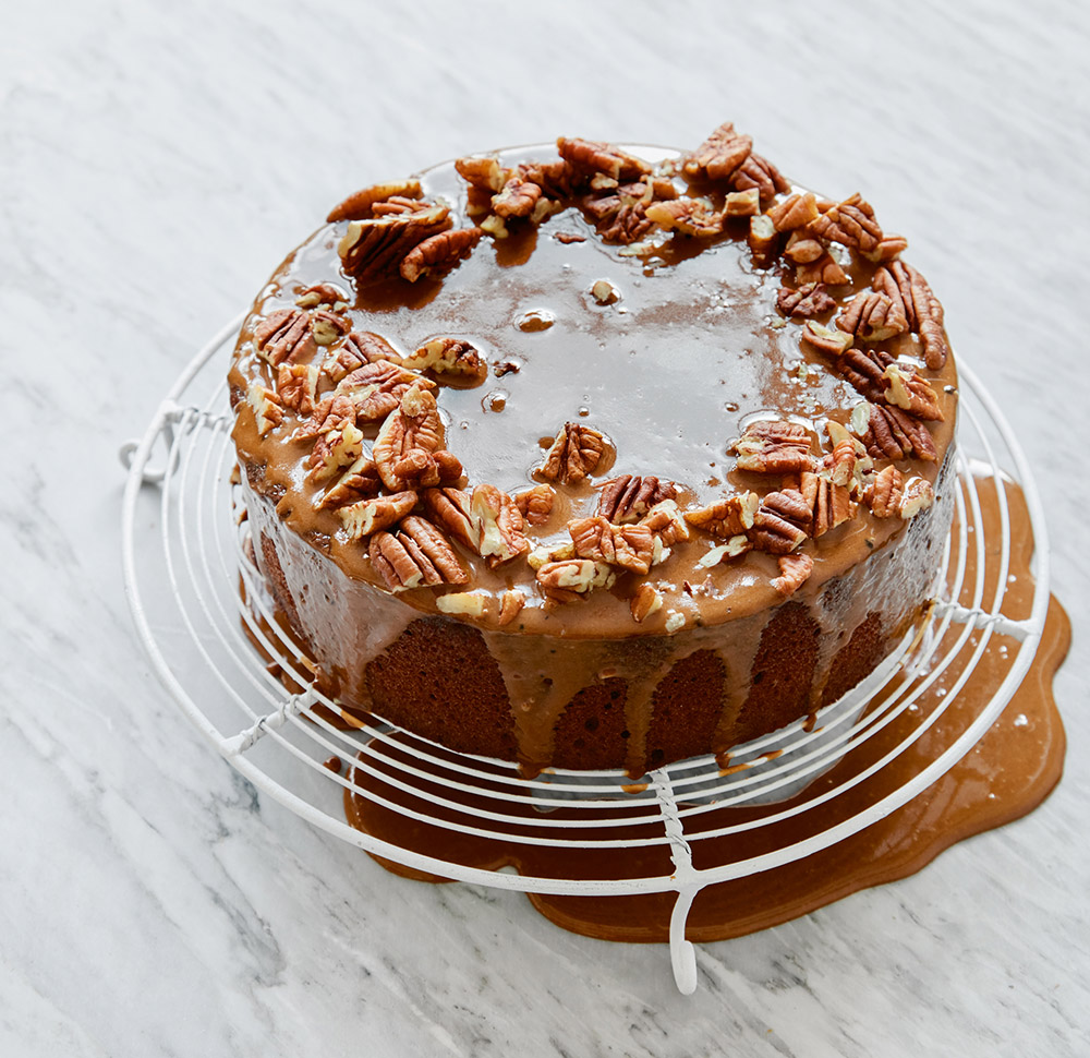 House & Lifestyle (@house_mag) on Twitter photo Are in the mood to #bake? Then the #recipe for this mouth-watering Choca-mocha Cake could be just the weekend treat you are looking for!
Find this and more about <a href="/sarahrbakes/">Sarah Rainey</a> new cookbook 6-Minute Showstoppers in July's issue!
📸 Michael Joseph/Clare Winfield/PA Are in the mood to #bake? Then the #recipe for this mouth-watering Choca-mocha Cake could be just the weekend treat you are looking for!
Find this and more about <a href="/sarahrbakes/">Sarah Rainey</a> new cookbook 6-Minute Showstoppers in July's issue!
📸 Michael Joseph/Clare Winfield/PA